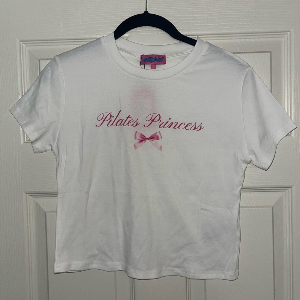 EDIKTED Pilates Princess Baby Tee